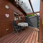 Am Wutzsee Mit Direktem Seezugang リンドー