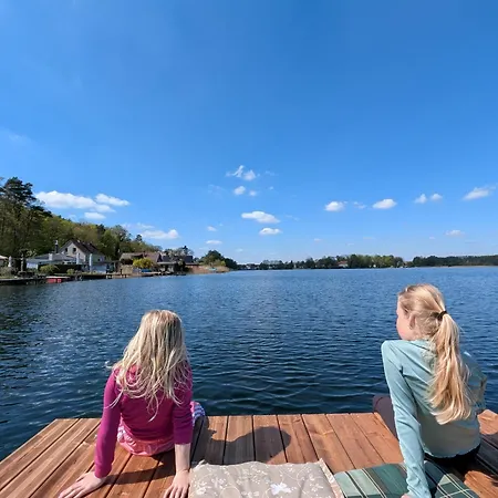 Am Wutzsee Mit Direktem Seezugang Dom wakacyjny Lindow